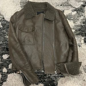 Barney’s‎ Originals aviator vegan leather jacket size 10 🔥